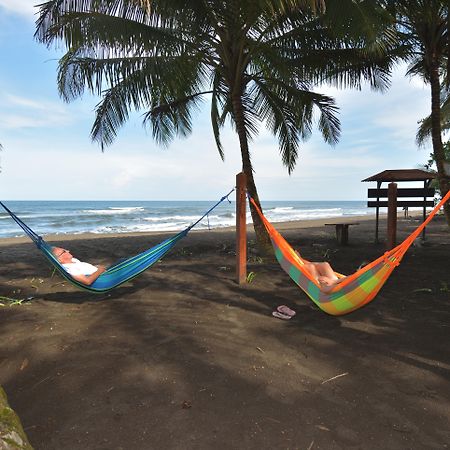 Mawamba Lodge Tortuguero Exterior photo